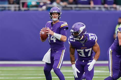 nfl first half odds